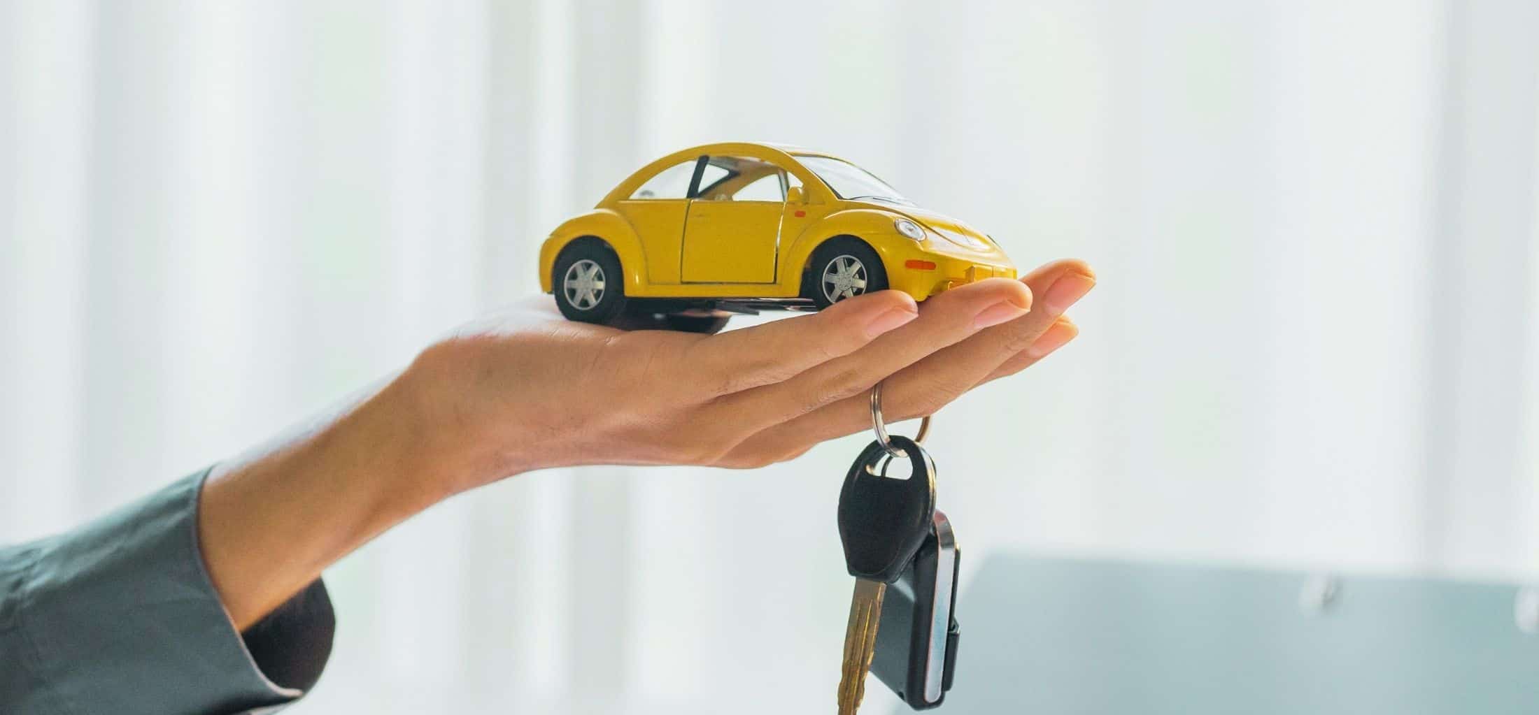 gestoria cambio nombre coche